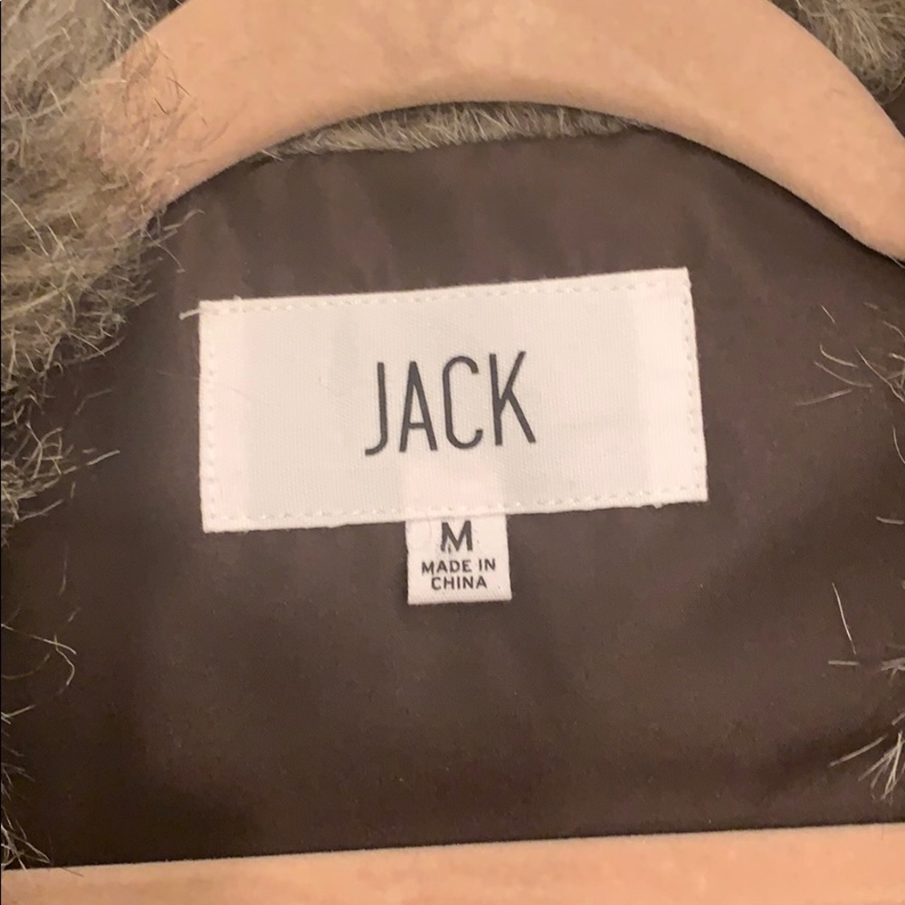Fur vest - Picture 3 of 3